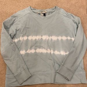 Universal threads tie dye sweatshirt